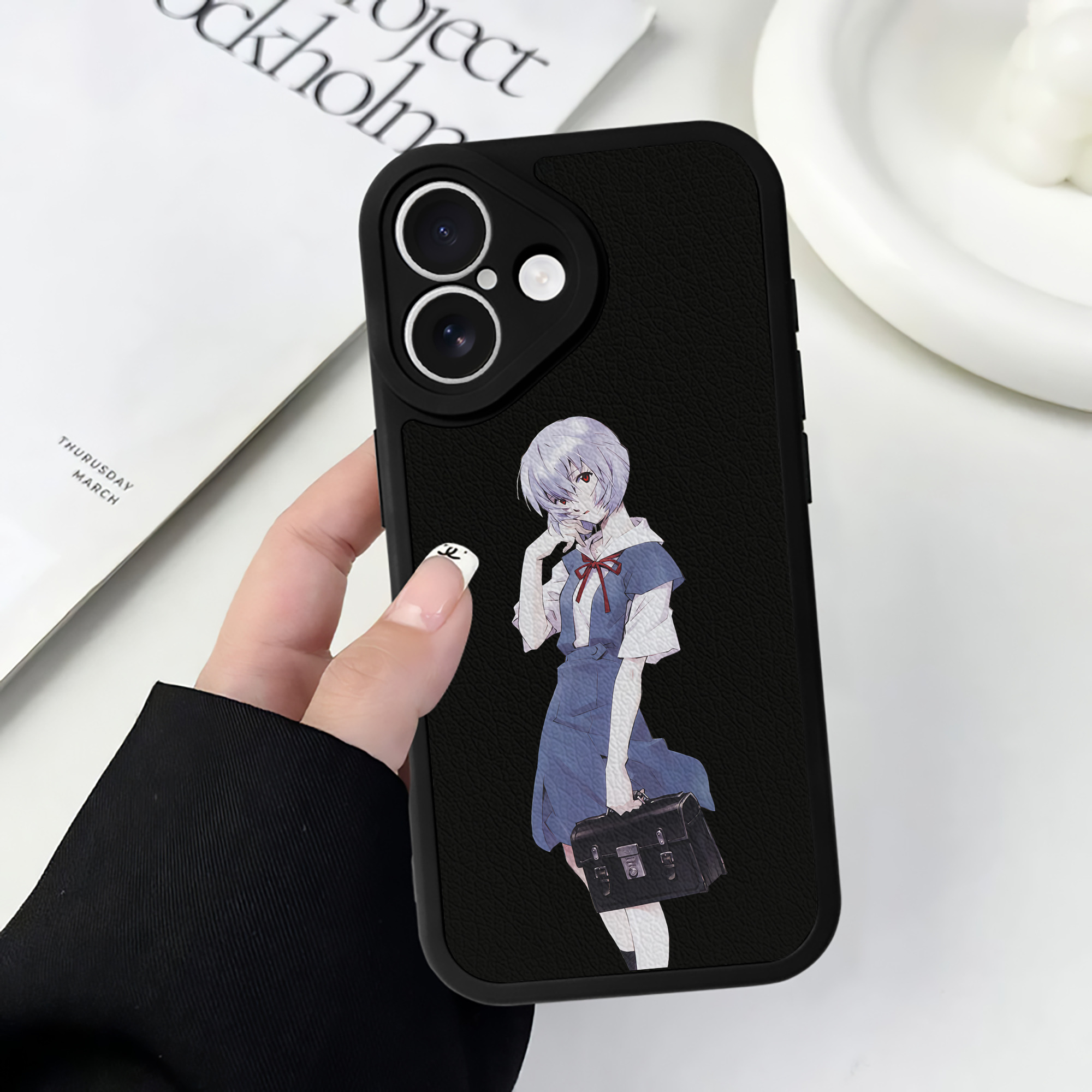 （画像用） EVA 新世紀エヴァンゲリオン 【iPhone 16シリーズ対応】シリコンスマホケース（レザー調） 材質：シリコン